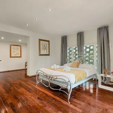 Elegant Tuscan Castle Pool And Tennis Court Villa San Miniato